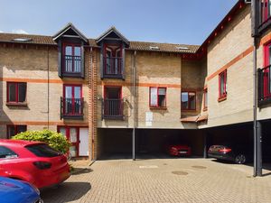 Photo 1- click for photo gallery